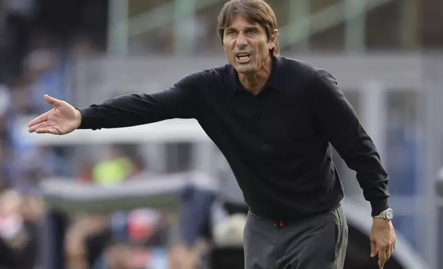 Napoli's head coach Antonio Conte gestures during the Serie A soccer match between Napoli and Lecce at the Diego Armando Maradona Stadium in Naples, Italy, Saturday, Oct. 26, 2024. (Alessandro Garofalo/LaPresse via AP)