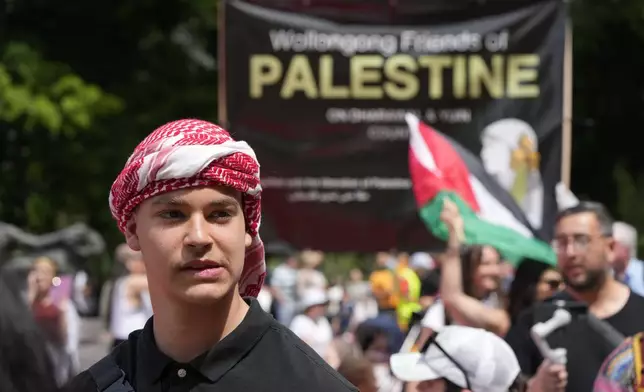 Pro-Palestinian supporters rally in Sydney, Sunday, Oct. 6, 2024. (AP Photo/Rick Rycroft)