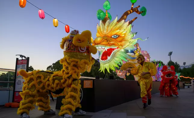 New Hong Kong Dragon shines brightly at OzAsia Festival in Adelaide  Source: HKSAR Government Press Releases