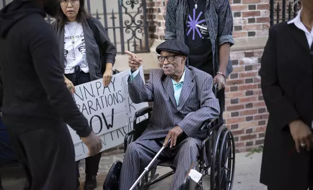 Herbert Rice, 79, speaks to other former inmates on Wednesday, Oct. 23, 2024, at the University of Pennsylvania in Philadelphia. (AP Photo/Laurence Kesterson)