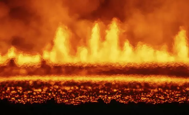 A new volcanic eruption that started on the Reykjanes Peninsula in Iceland, Wednesday, Nov.20, 2024. (AP Photo/Marco di Marco)