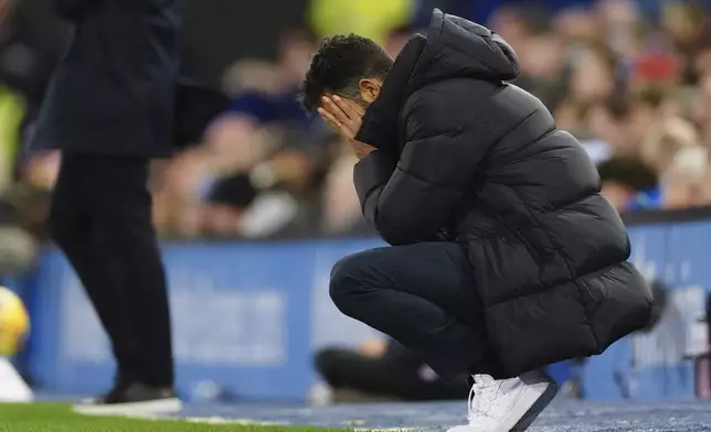 Manchester United's head coach Ruben Amorim reacts during the English Premier League soccer match between Ipswich Town and Manchester United at Portman Road stadium in Ipswich, England, Sunday, Nov. 24, 2024. (AP Photo/Dave Shopland)