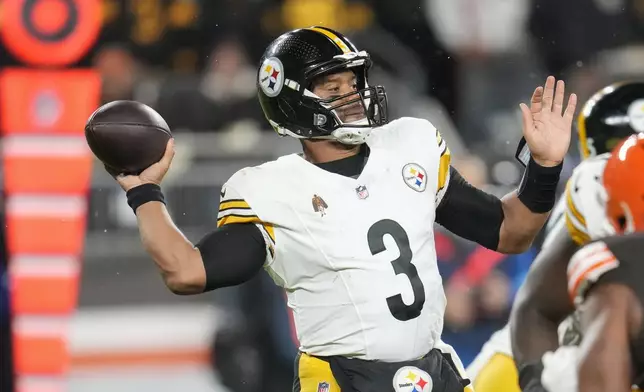 Pittsburgh Steelers quarterback Russell Wilson (3) passes in the first half of an NFL football game against the Cleveland Browns, Thursday, Nov. 21, 2024, in Cleveland. (AP Photo/Sue Ogrocki)