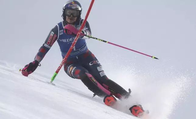 Croatia's Zrinka Ljutic speeds down the course during an alpine ski, women's World Cup slalom, in Levi, Finland, Saturday, Nov. 16, 2024. (AP Photo/Marco Trovati)