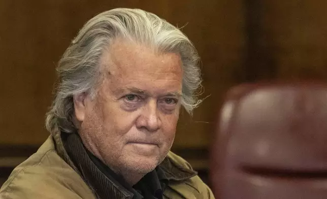 Steve Bannon appears in Manhattan criminal court in New York, Tuesday, Nov. 12, 2024. (AP Photo/Yuki Iwamura)