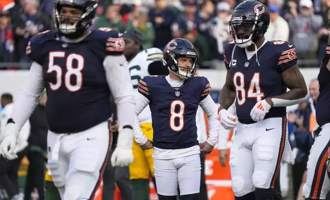 Chicago Bears' Cairo Santos reacts after having a field goal attempt blocked in the final seconds of an NFL football game against the Green Bay Packers Sunday, Nov. 17, 2024, in Chicago. The Packers won 20-19. (AP Photo/Nam Y. Huh)