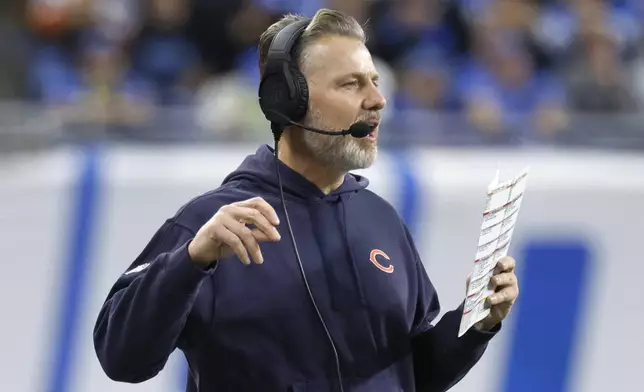 CORRECTS BYLINE Chicago Bears head coach Matt Eberflus watches against the Detroit Lions during the first half of an NFL football game, Sunday, Nov. 17, 2024, in Detroit. (AP Photo/Duane Burleson)