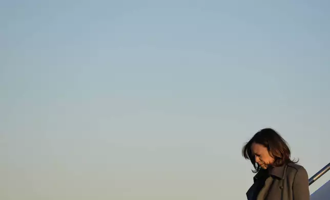 Democratic presidential nominee Vice President Kamala Harris steps off Air Force Two at Green Bay-Austin Straubel International Airport, Friday, Nov. 1, 2024, in Green Bay, Wis. (AP Photo/Alex Brandon)