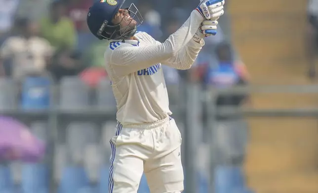 India's Shubman Gill plays a shot during the second day of the third cricket test match between India and New Zealand at Wankhede Stadium, in Mumbai, India, Saturday, Nov. 2, 2024.(AP Photo/Rajanish Kakade)