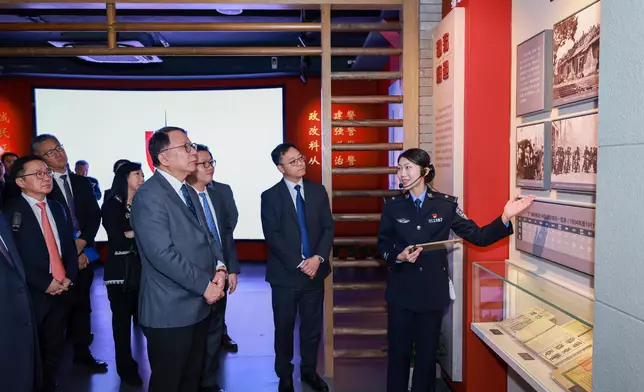 CS leads FCC members and DFCC chairpersons on study and exchange tour in Guangdong Province  Source: HKSAR Government Press Releases