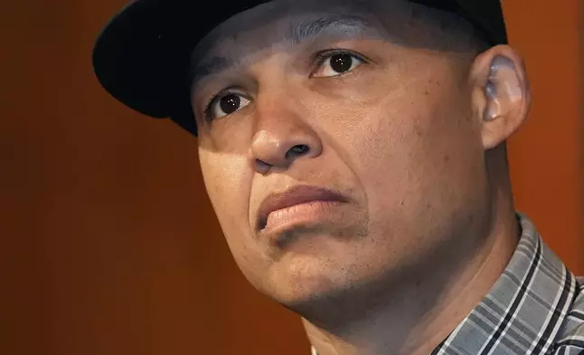 Chicago White Sox's new manager Will Venable listens to a question during the baseball team's news conference Friday, Nov. 8, 2024, in Chicago. (AP Photo/Charles Rex Arbogast)