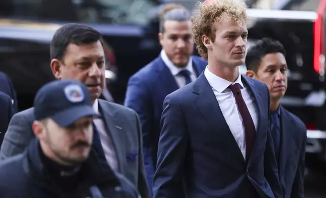 Daniel Penny arrives at court, Wednesday, Dec. 4, 2024, in New York. (AP Photo/Heather Khalifa)