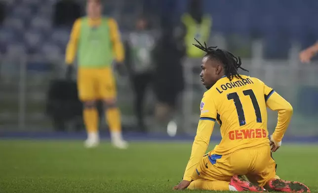 Atalanta's Ademola Lookman reacts during a Serie A soccer match between Lazio and Atalanta, at the Stadio Olimpico in Rome, Italy, Saturday, Dec. 28, 2024. (AP Photo/Alessandra Tarantino)