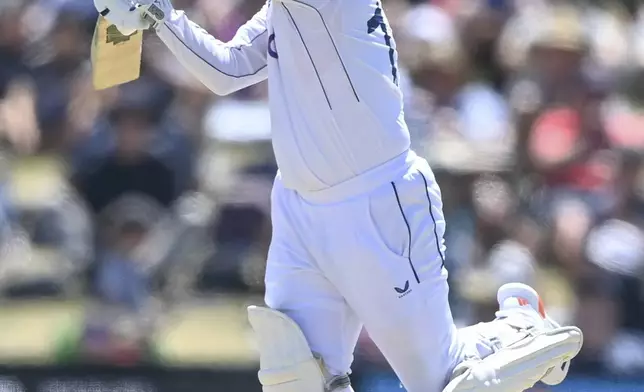 England's Ben Duckett bats during play on the fourth day of the first cricket test between England and New Zealand at Hagley Oval in Christchurch, New Zealand, Sunday, Dec. 1, 2024.(John Davidson/Photosport via AP)