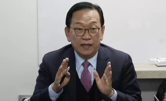 Seok Dong-hyeon, a lawyer and spokesperson for South Korea's impeached President Yoon Suk Yeol's emerging legal team, speaks during a media briefing at his office in Seoul, Thursday, Dec. 19, 2024. (AP Photo/Ahn Young-joon)