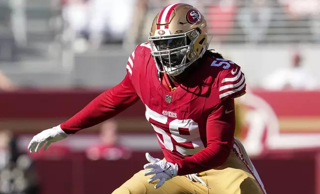 FILE - San Francisco 49ers linebacker De'Vondre Campbell plays during an NFL football game against the New England Patriots, Sept. 29, 2024, in Santa Clara, Calif. (AP Photo/Godofredo A. Vásquez, File)