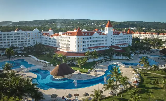 Bahia Principe Grand Jamaica (Photo: Business Wire)