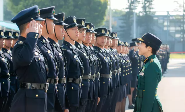 Commissioner of Customs and Excise reviews Hong Kong Customs passing-out parade  Source: HKSAR Government Press Releases