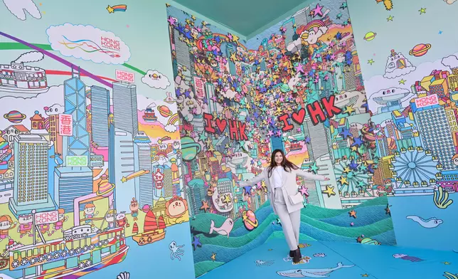 "Immersive Hong Kong" roving exhibition opens in Dubai  Source: HKSAR Government Press Releases