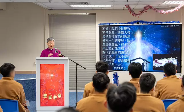 Persons in custody participate in Christmas activities  Source: HKSAR Government Press Releases