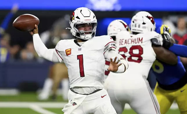 Arizona Cardinals quarterback Kyler Murray (1) throw a pass during the first half of an NFL football game against the Los Angeles Rams, Saturday, Dec. 28, 2024, in Inglewood, Calif. (AP Photo/Alex Gallardo)