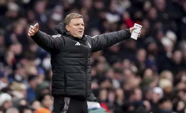 Newcastle United manager Eddie Howe gestures during the English Premier League soccer match between Tottenham Hotspur and Newcastle United at the Tottenham Hotspur Stadium, London, Saturday Jan. 4, 2025. (John Walton/PA via AP)