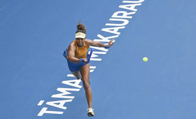 Naomi Osaka of Japan plays a shot against Julia Grabher of Austria in their women's singles match of the ASB Classic tennis tournament at Manuka Doctor Arena in Auckland, New Zealand on Wednesday, Jan. 1, 2025. (Alan Lee/Photosport via AP)