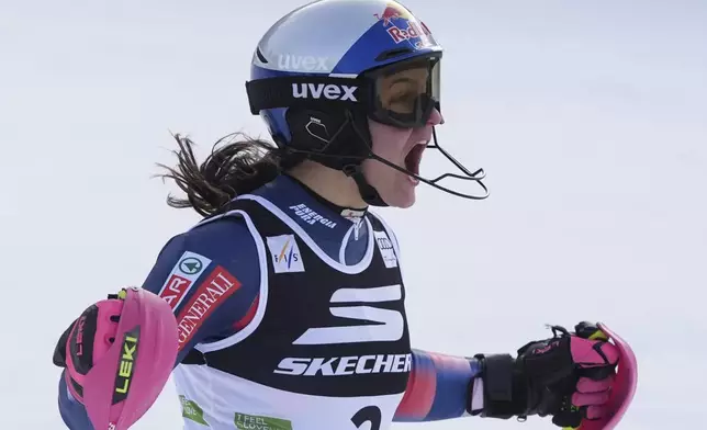 Croatia's Zrinka Ljutic reacts after winning an alpine ski, women's World Cup slalom race in Kranjska Gora, Slovenia, Sunday, Jan. 5, 2025. (AP Photo/Giovanni Auletta)