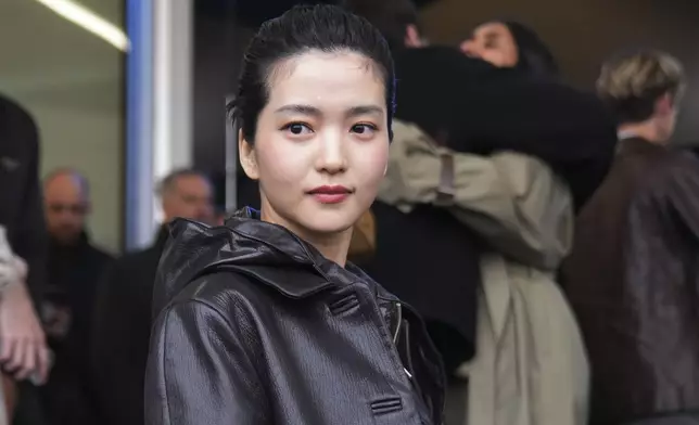 Kim Tae-Ri arrives as she attends at the men's Prada Fall-Winter 2025-2026 collection show, that was presented in Milan, Italy, Sunday, Jan. 19, 2025. (AP Photo/Antonio Calanni)