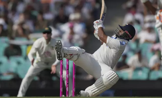 India's Rishabh Pant bats during play on the second day of the fifth cricket test between India and Australia at the Sydney Cricket Ground, in Sydney, Australia, Saturday, Jan. 4, 2025. (AP Photo/Mark Baker)