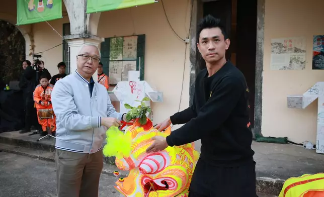 Opening ceremony for Countryside Harvest Festival: Kuk Po "Sound, Sight, Taste Fusion" Tour held today  Source: HKSAR Government Press Releases