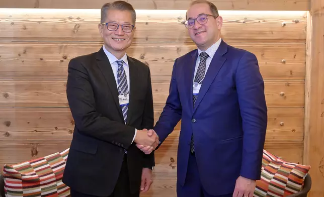 FS attends thematic meetings at World Economic Forum Annual Meeting (with photos/video) Source: HKSAR Government Press Releases