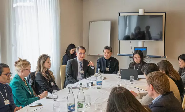 FS attends thematic meetings at World Economic Forum Annual Meeting (with photos/video) Source: HKSAR Government Press Releases