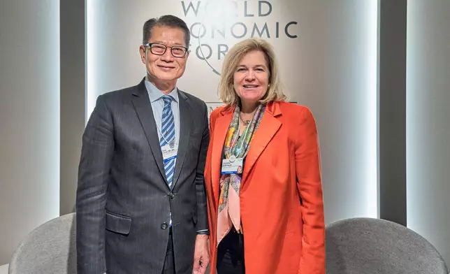 FS attends thematic meetings at World Economic Forum Annual Meeting (with photos/video) Source: HKSAR Government Press Releases
