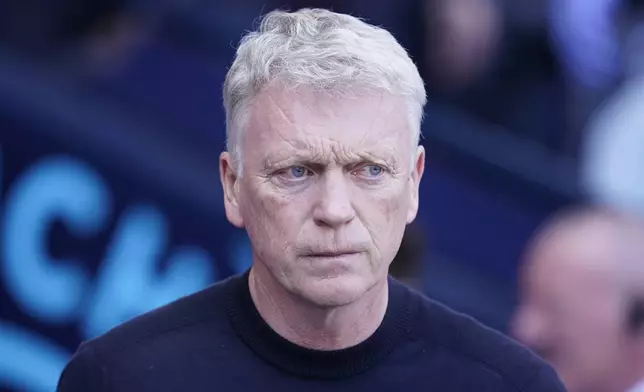 FILE - West Ham's manager David Moyes attends the start of the English Premier League soccer match between Manchester City and West Ham United at the Etihad Stadium in Manchester, England, Sunday, May 19, 2024. (AP Photo/Dave Thompson, File)
