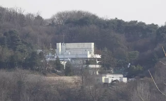 Impeached South Korean President Yoon Suk Yeol's residence is seen in Seoul, South Korea, Wednesday, Jan. 8, 2025. (AP Photo/Ahn Young-joon)