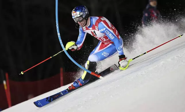 France's Clement Noel competes during an alpine ski, men's World Cup slalom, in Schladming, Austria, Wednesday, Jan. 29, 2025. (AP Photo/Marco Trovati)