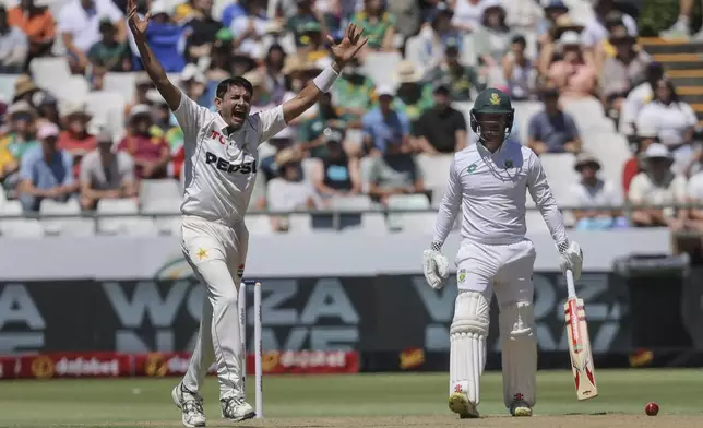 Pakistan's Mohammad Abbas appeals the wicket of South Africa's Kyle Verreynne during the second day of the second test match between South Africa and Pakistan in Cape Town, South Africa, Saturday, Jan. 4, 2025. (AP Photo/Halden Krog)