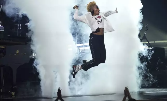 Janelle Monae performs "Don't Stop 'til You Get Enough" as a tribute to Quincy Jones during the 67th annual Grammy Awards on Sunday, Feb. 2, 2025, in Los Angeles. (AP Photo/Chris Pizzello)