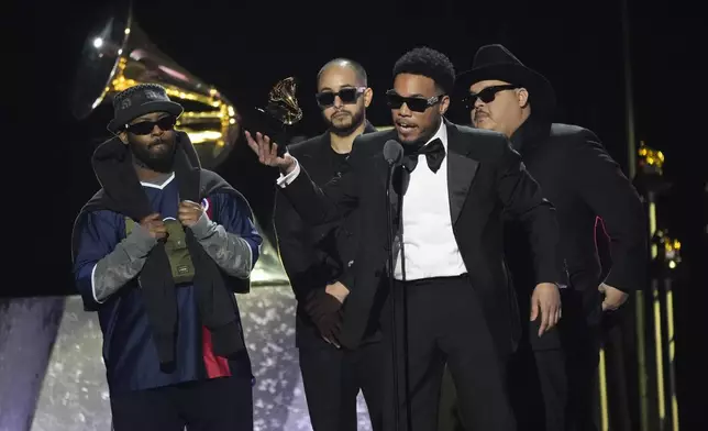 Knxwledge, left, and Anderson .Paak of NxWorries accept the award for best progressive r&amp;b album for "Why Lawd?" during the 67th annual Grammy Awards on Sunday, Feb. 2, 2025, in Los Angeles. (AP Photo/Chris Pizzello)