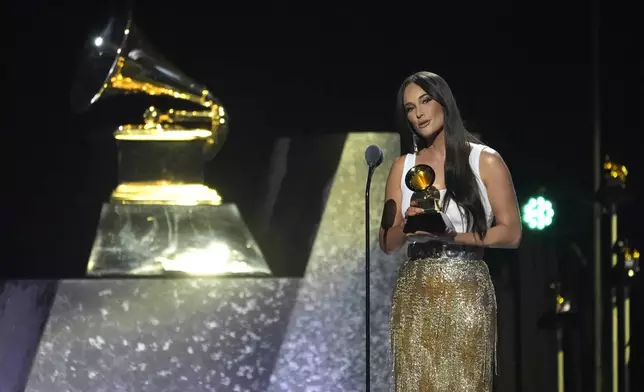 Kacey Musgraves accepts the award for best country song for "The Architect" during the 67th annual Grammy Awards on Sunday, Feb. 2, 2025, in Los Angeles. (AP Photo/Chris Pizzello)