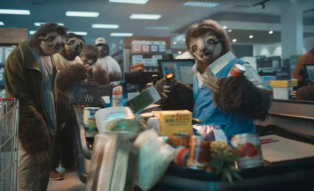 COORS LIGHT ® FEATURES SLOTH-LIKE “CASE OF THE MONDAYS” IN CANADIAN BIG GAME AD (Photo: Business Wire)