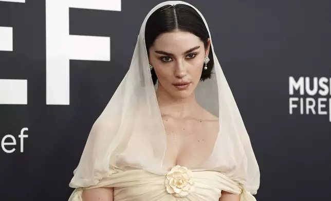 Gracie Abrams arrives at the 67th annual Grammy Awards on Sunday, Feb. 2, 2025, in Los Angeles. (Photo by Jordan Strauss/Invision/AP)