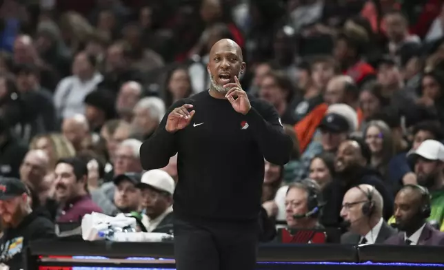 Portland Trail Blazers head coach Chauncey Billups calls out to players during the second half of an NBA basketball game against the Phoenix Suns, Saturday, Feb. 1, 2025, in Portland, Ore. (AP Photo/Amanda Loman)