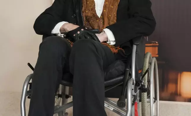 Ed Lachman arrives at the Oscars Nominees Dinner on Tuesday, Feb. 25, 2025, at the Academy Museum of Motion Pictures in Los Angeles. (Photo by Jordan Strauss/Invision/AP)