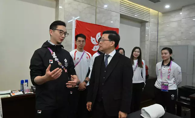 CE meets leaders of Heilongjiang Province in Harbin (with photos/ videos) Source: HKSAR Government Press Releases