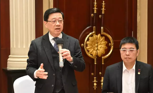 CE meets leaders of Heilongjiang Province in Harbin (with photos/ videos) Source: HKSAR Government Press Releases