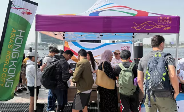 Dragon boat challenge stages in Dubai to promote Hong Kong culture and heritage  Source: HKSAR Government Press Releases
