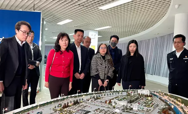 STL visits Guangzhou to meet relevant Guangdong Province authorities  Source: HKSAR Government Press Releases