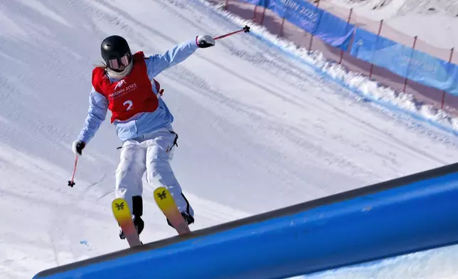 Yang Ruyi of China competes in the Women's Freeski Slopestyle at the 9th Asian Winter Games in Yabuli in northeast China's Heilongjiang province on Tuesday, Feb. 11, 2025. (AP Photo/Andy Wong)